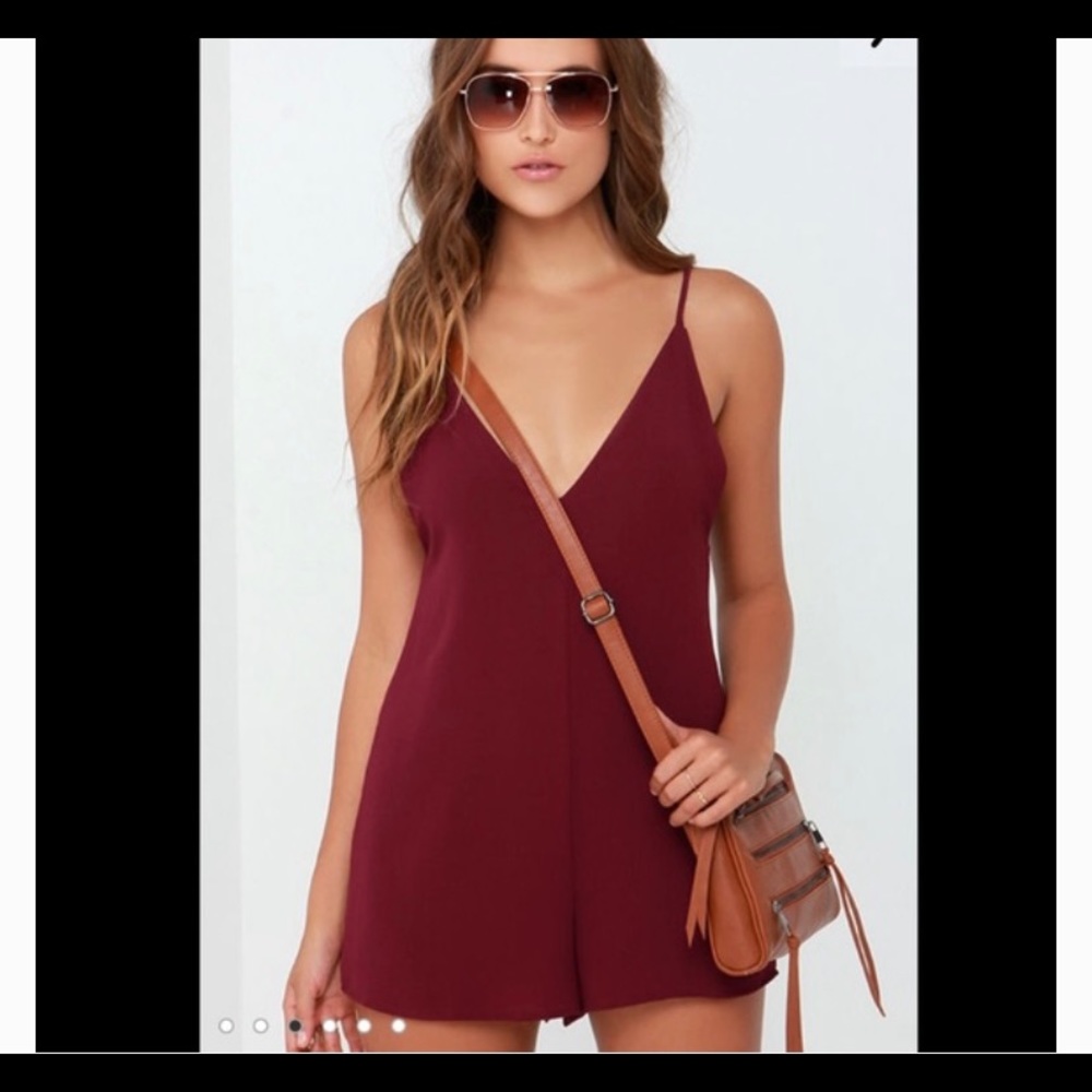 Like new!! Lulus vneck romper